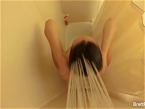 gorgeous towheaded Brett Rossi takes a ultra-cute shower